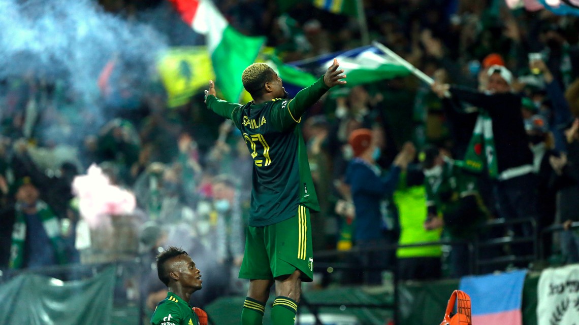 Watch video: Portland Timbers' Dairon Asprilla bicycle kick goal | kgw.com