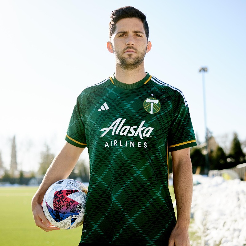 Portland Timbers on X: "Adding to the mix ➕ Eric Miller is Green & Gold  👏 #RCTID" / X