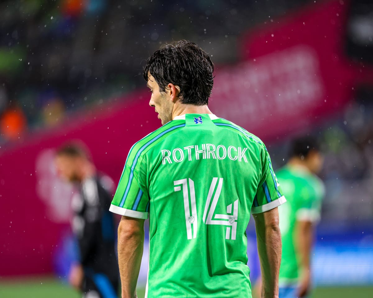 Sounders glitch in stoppage