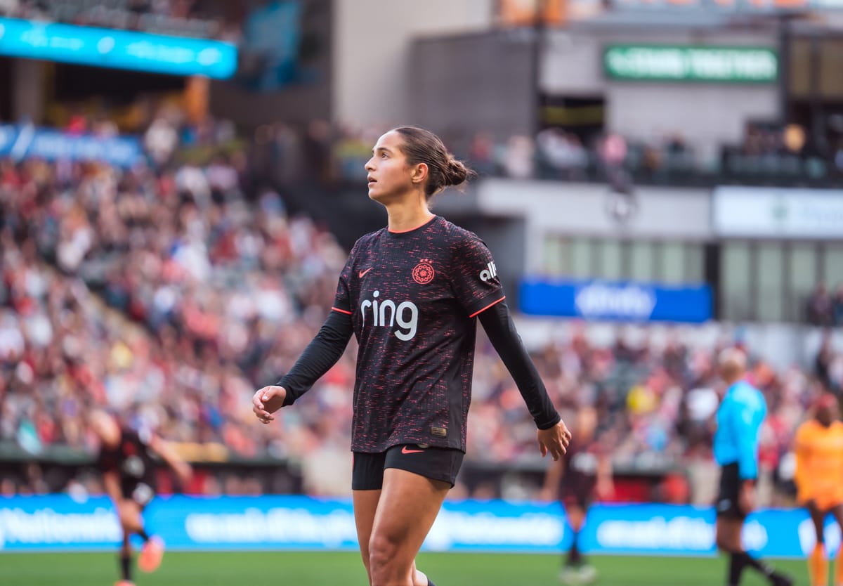 Thorns Clinch Home Playoff Game In 2-0 Decision Day Win