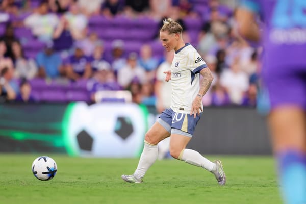 Luck and skill combine to net Reign 2-1 win over Orlando in 2026 opener